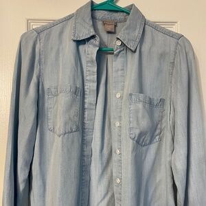 Chico’s Lightweight Chambray Shirt SZ 00P